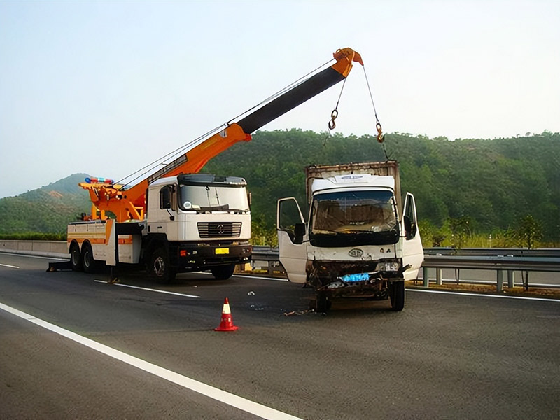 附近道路救援服务：快速响应，解决您的出行难题
